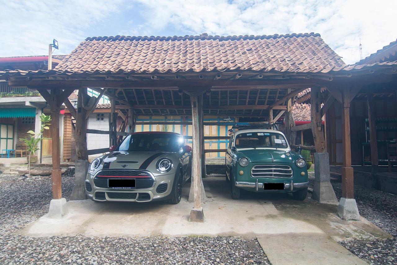 กัมปุง ลาวาซาน เฮอริเทจ คอตเทจ Hotel Maguwo ภายนอก รูปภาพ