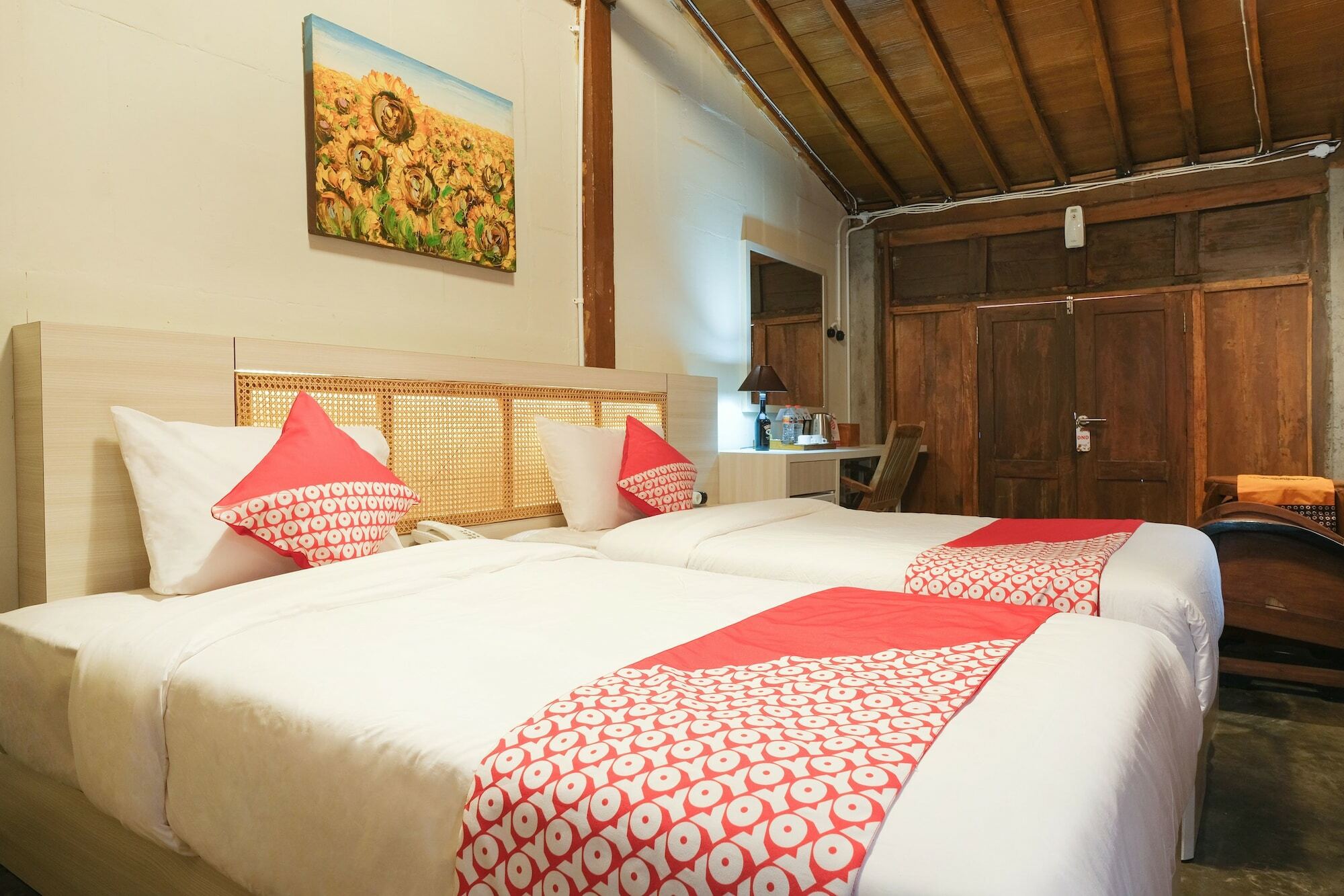 กัมปุง ลาวาซาน เฮอริเทจ คอตเทจ Hotel Maguwo ภายนอก รูปภาพ