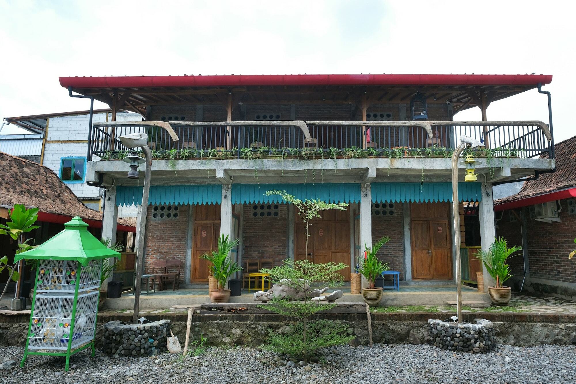 กัมปุง ลาวาซาน เฮอริเทจ คอตเทจ Hotel Maguwo ภายนอก รูปภาพ